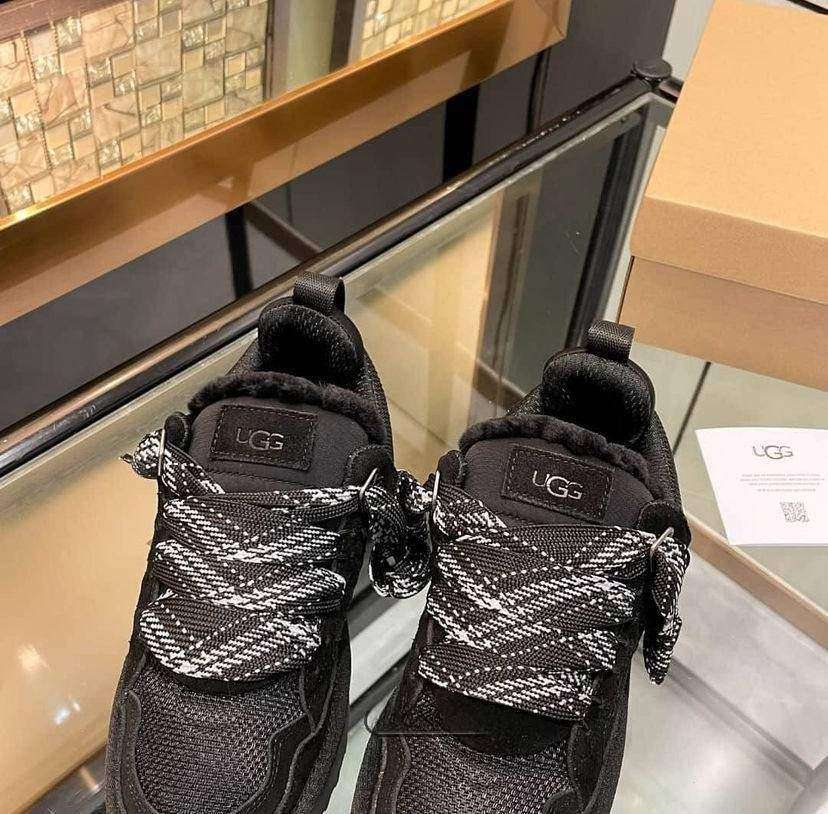 Жіночі UGG кросівки Зимові Замшеві Чорні Lowmel Sneaker Black — фото 15