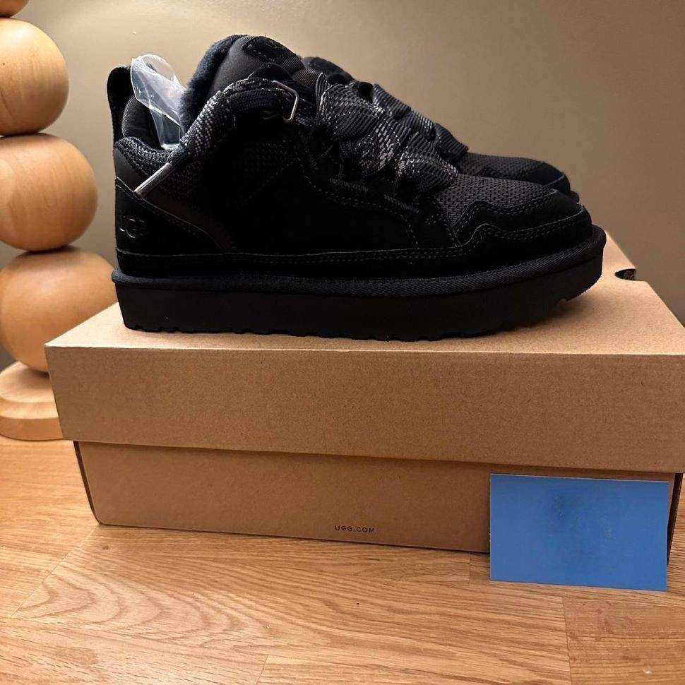 Жіночі UGG кросівки Зимові Замшеві Чорні Lowmel Sneaker Black — фото 6