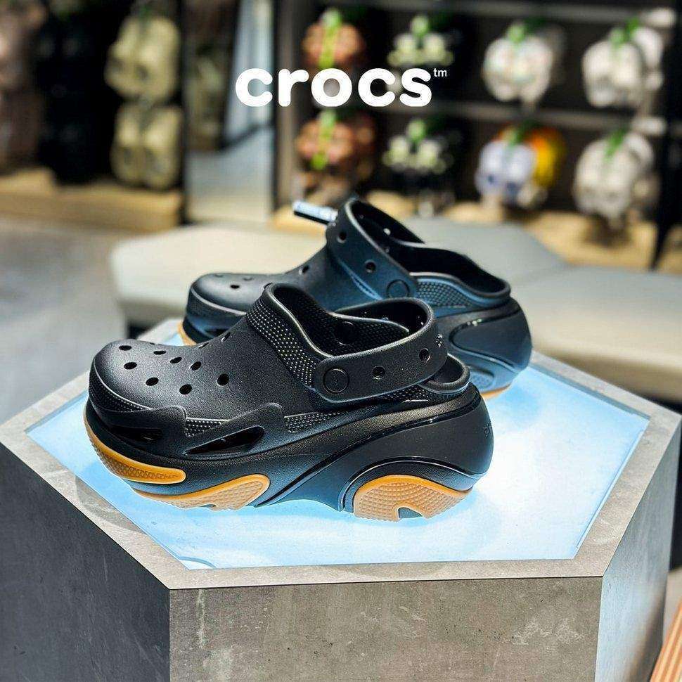 Жіночі Crocs Bubble Crush Clog Black/Gum — фото 13