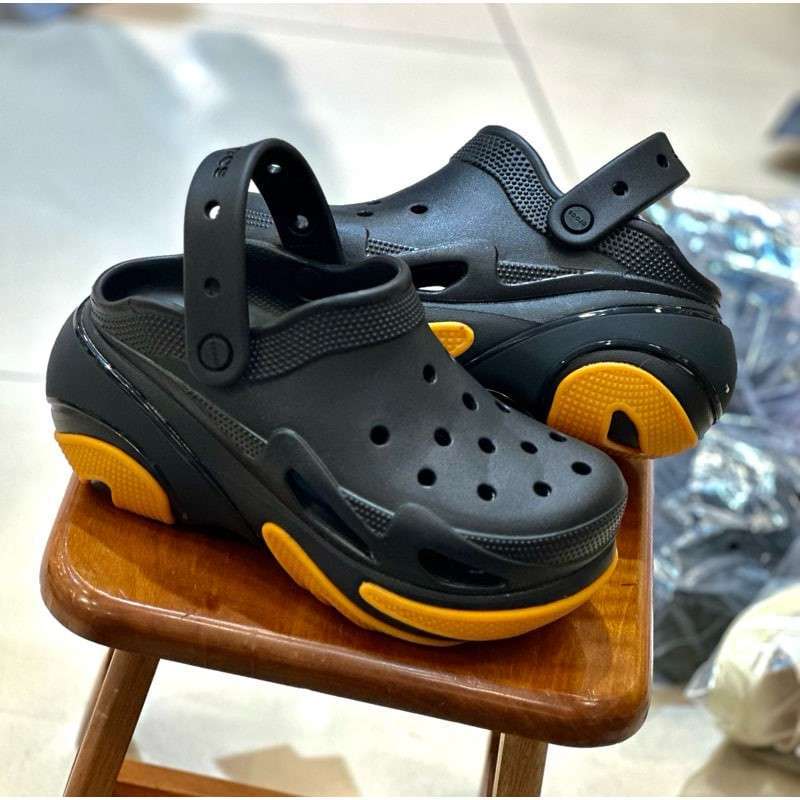 Жіночі Crocs Bubble Crush Clog Black/Gum — фото 14