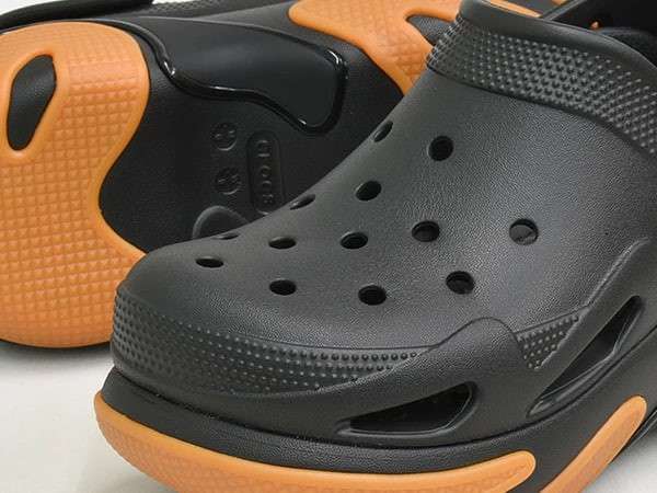 Жіночі Crocs Bubble Crush Clog Black/Gum — фото 10