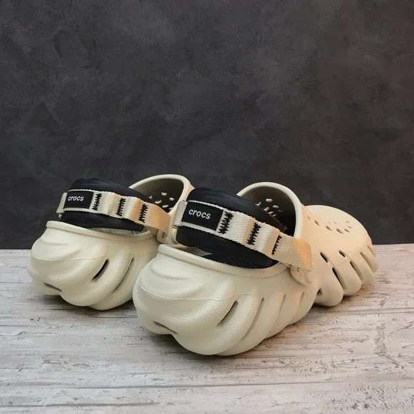 Чоловічі Crocs Echo Clog Atmosphere Stucco Bone/Black — фото 13