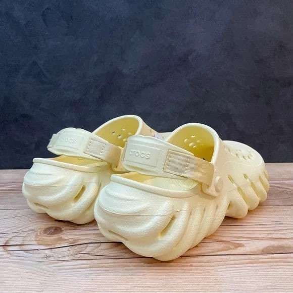 Жіночі Crocs Єхо Клог Жовті Echo Clog Buttercream — фото 12