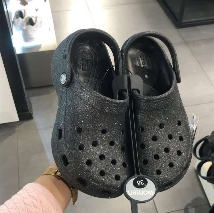 Жіночі Crocs Classic Platform Glitter Clog Black — фото 3