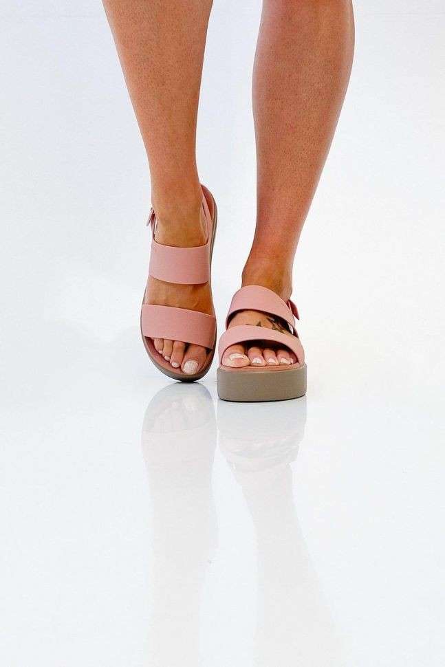 Жіночі Сіндалі Crocs Brooklyn Low Wedge Pale Blush / Mushroom — фото 4