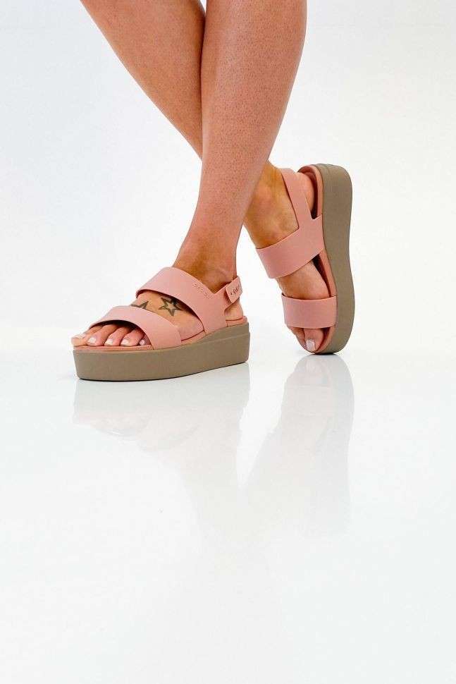 Жіночі Сіндалі Crocs Brooklyn Low Wedge Pale Blush / Mushroom — фото 9