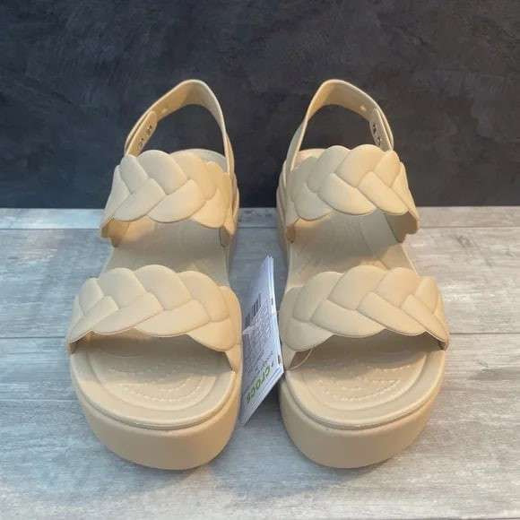 Жіночі Сандалі Crocs Brooklyn Woven Upper Low Wedge Beige — фото 6