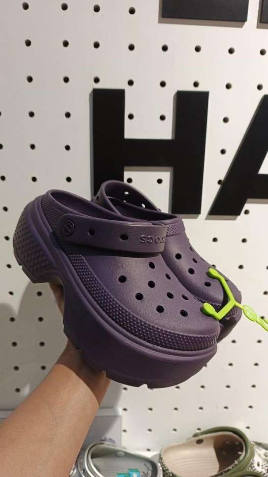 Жіночі Crocs Stomp Clog Dark Iris — фото 8