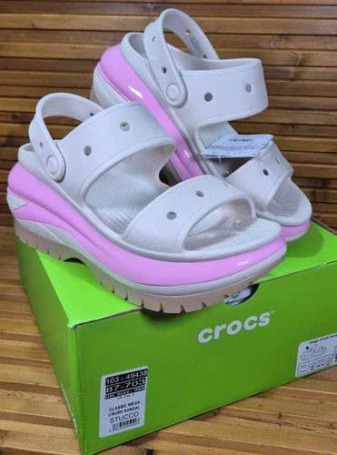 Жіночі Сандалі Crocs Mega Crush Tonal Sandal stucco — фото 13