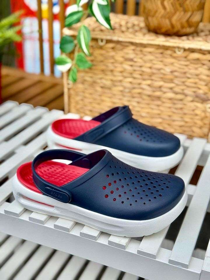 Чоловічі Crocs Ємоушн Клог Сині InMotion Clog Navy/Papper — фото 10