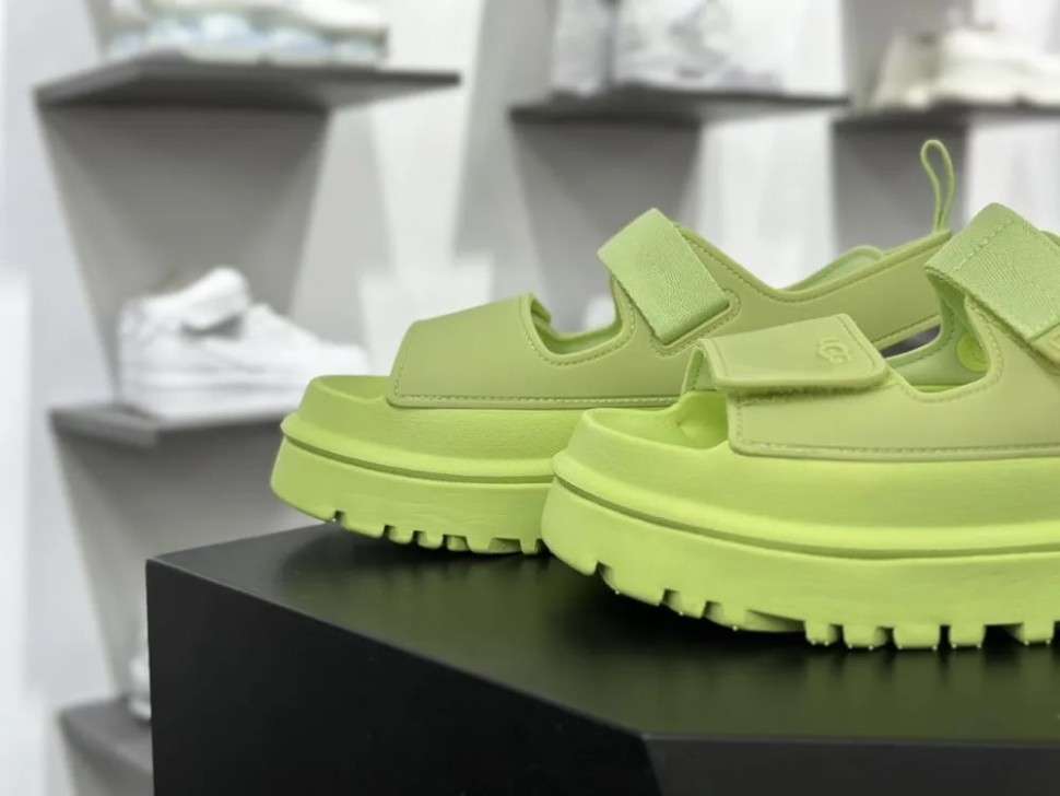 Жіночі UGG Сандалі Світло Зелені Goldenglow Sandals Light green — фото 10