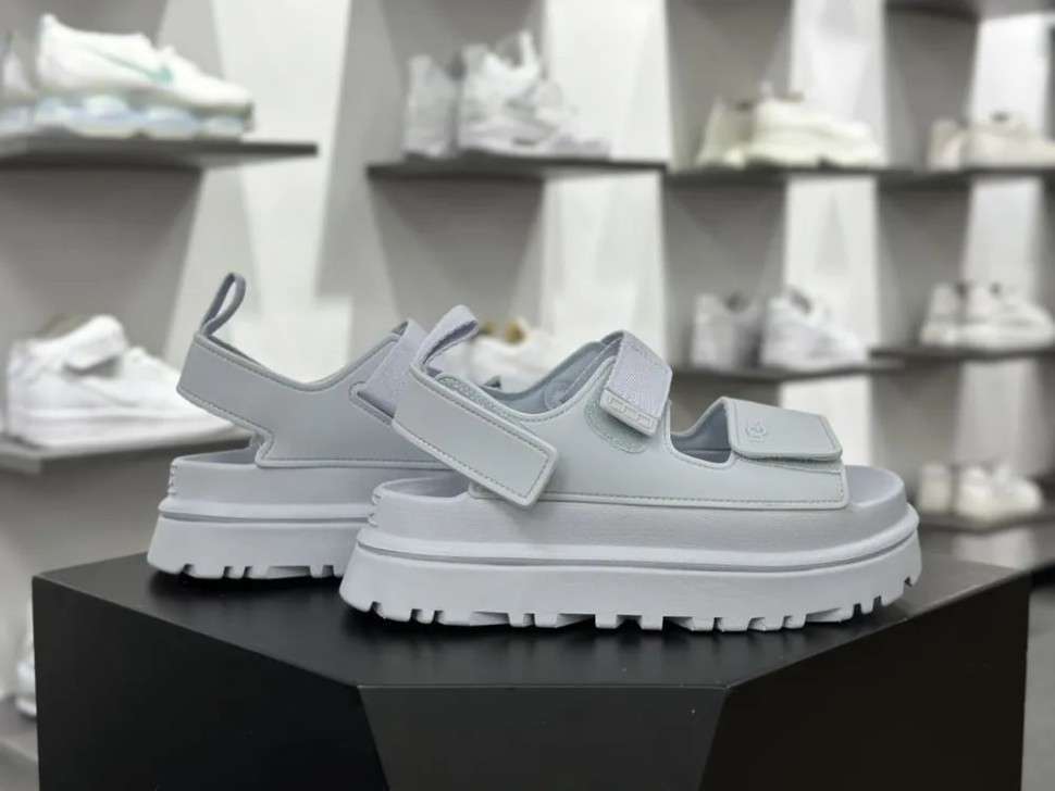 Жіночі UGG Сандалі Світло Блакитні Goldenglow Sandals Blue/White — фото 3