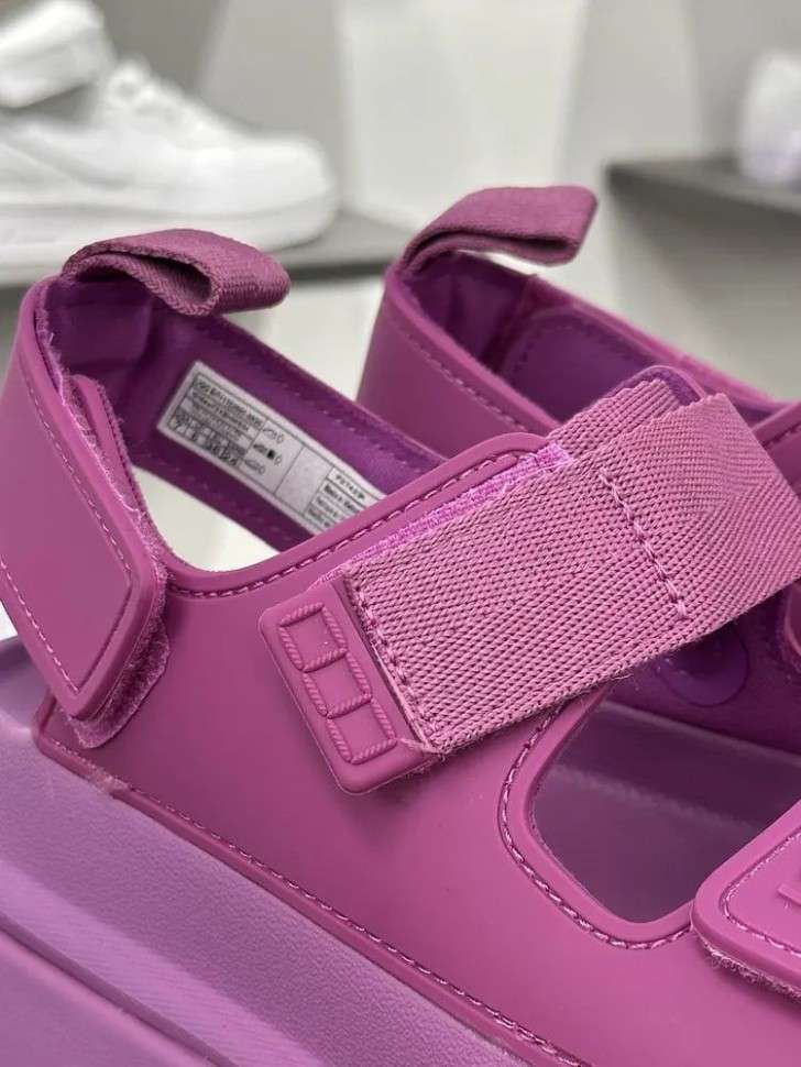 Жіночі UGG Сандалі Світло Рожеві Goldenglow Sandals Pink — фото 7