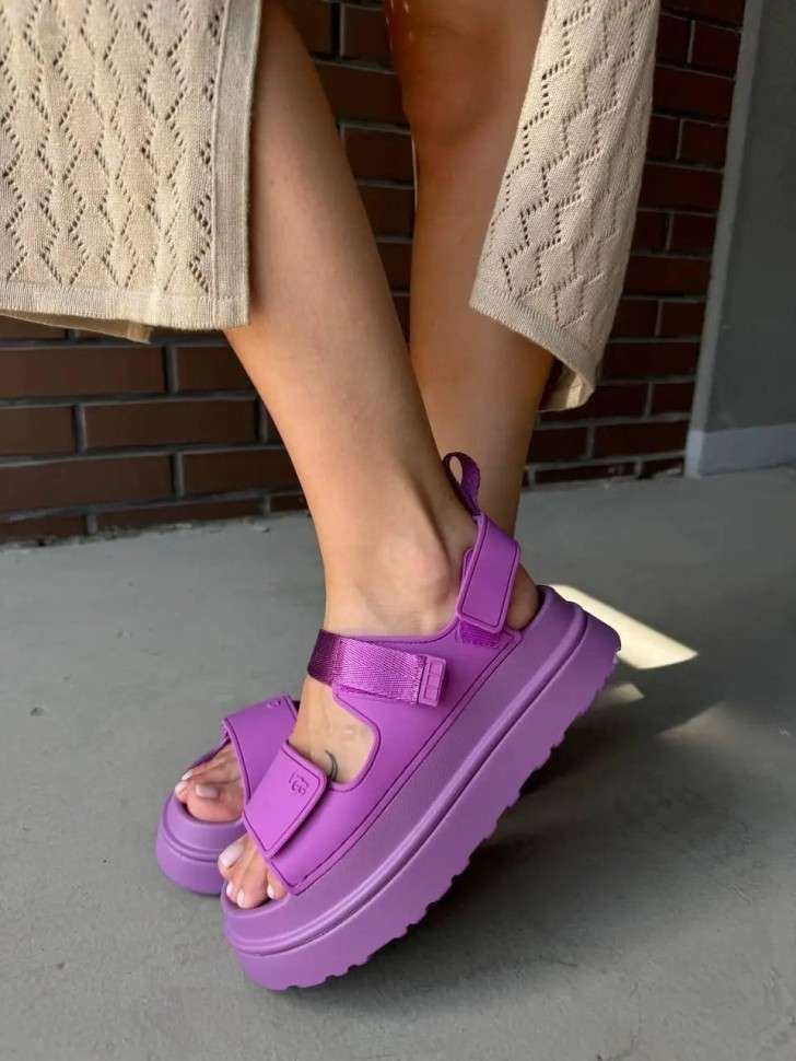 Жіночі UGG Сандалі Світло Рожеві Goldenglow Sandals Pink — фото 10