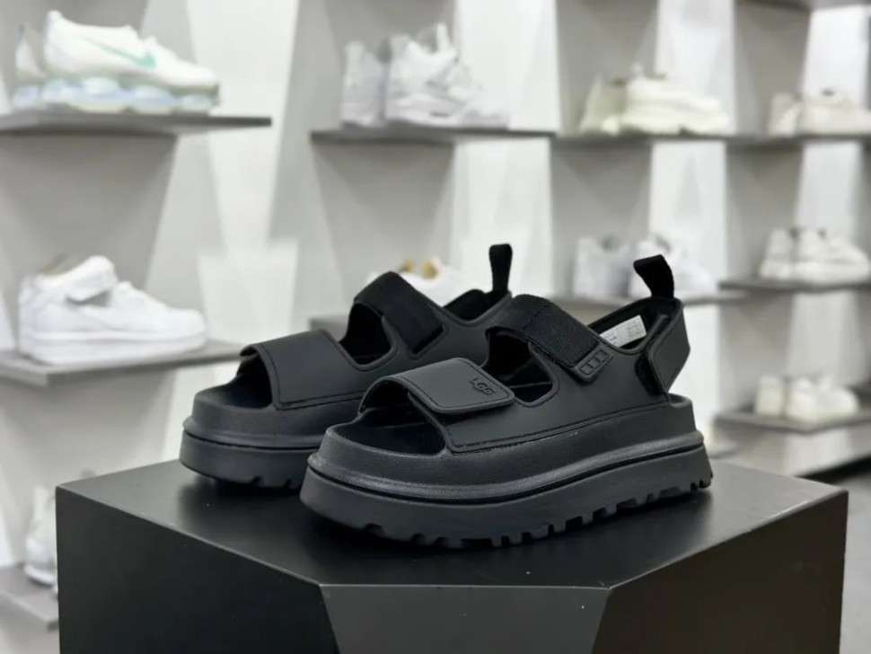 Жіночі UGG Сандалі Світло Чорні Goldenglow Sandals Black