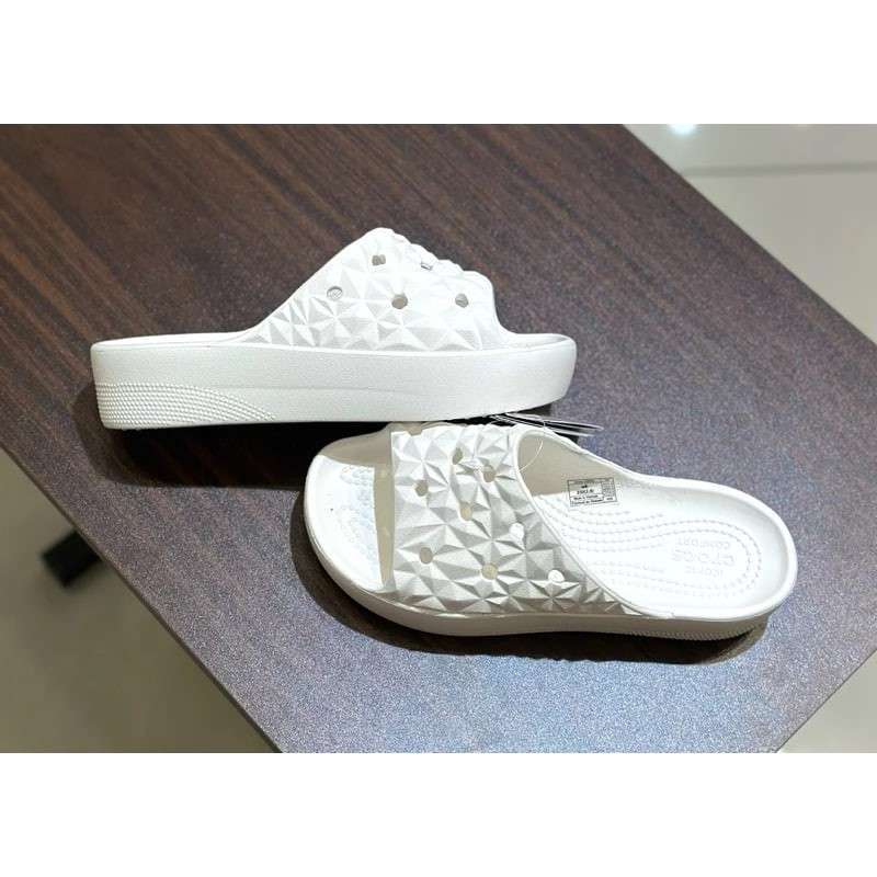 Жіночі шльопанці Crocs Slade Geometric White — фото 2
