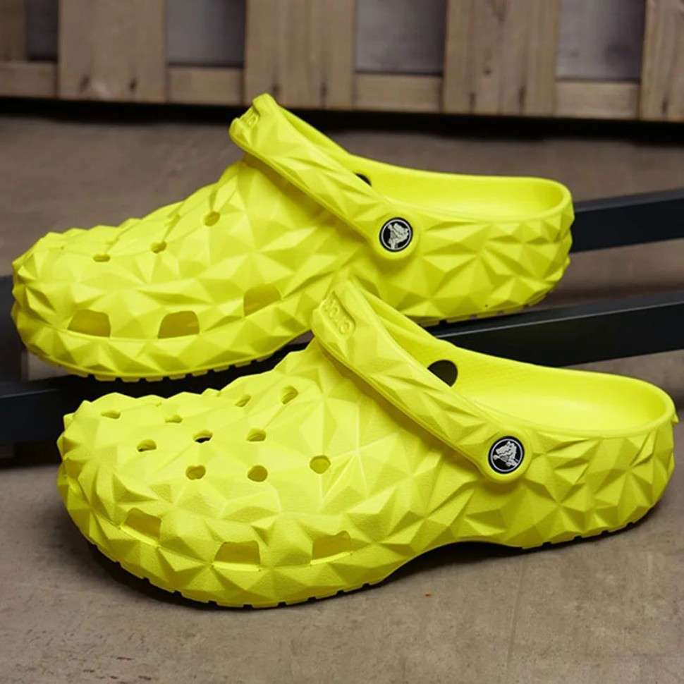 Жіночі Crocs Geometric Clog Lemon — фото 8