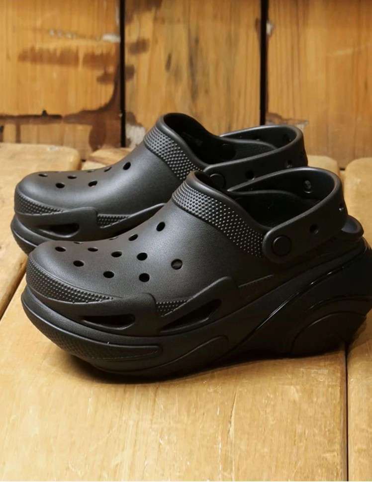 Жіночі Crocs Bubble Crush Clog Black — фото 2