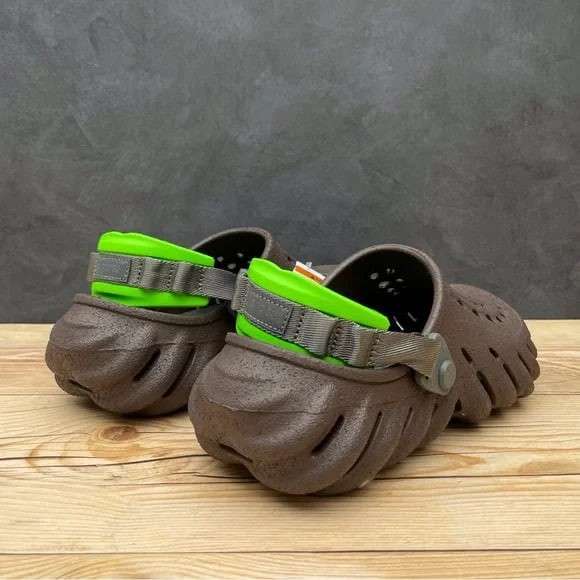 Чоловічі Crocs Echo Sandstorm Clog Coffee/Multi — фото 7