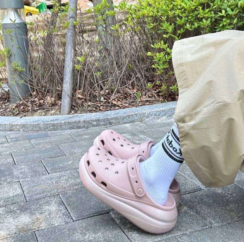 Жіночі Crocs Crush Shimmer Clog Pink Clay — фото 3