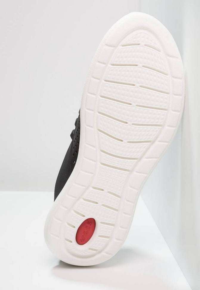Чоловічі кросівки Crocs LiteRide Pacer Black/White — фото 5