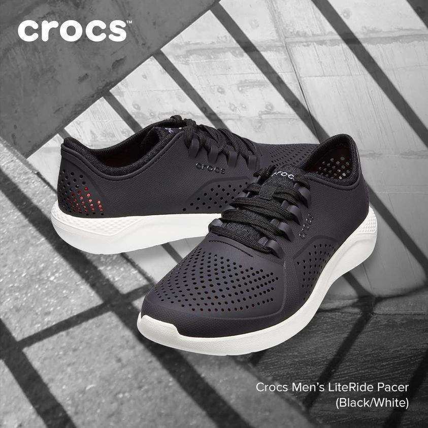 Чоловічі кросівки Crocs LiteRide Pacer Black/White — фото 8