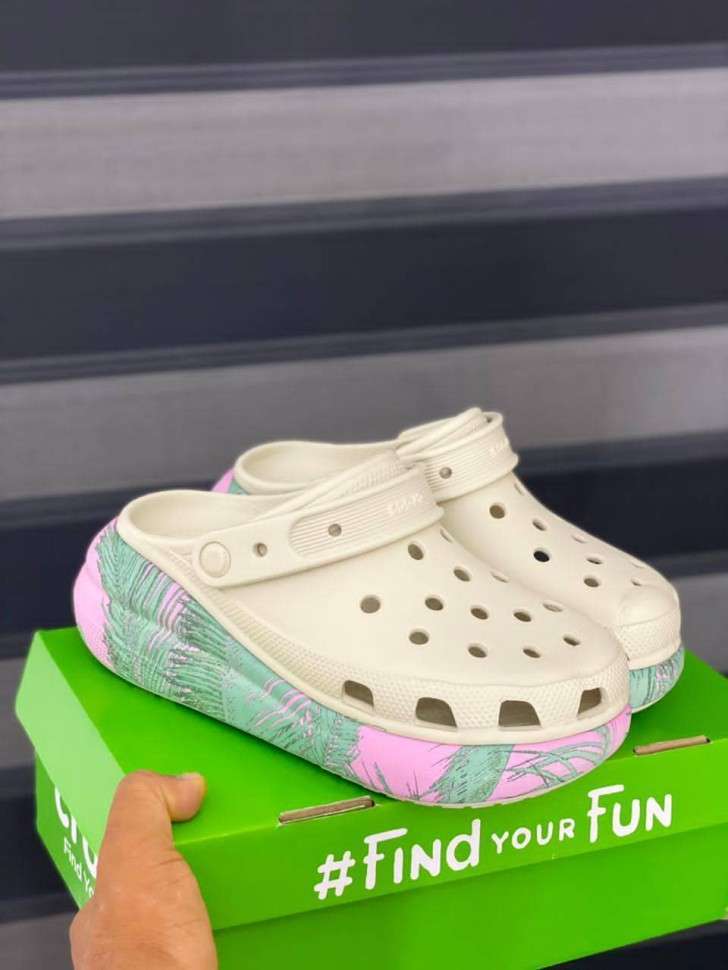 Жіночі Crocs Crush Spring Break Clog Vanilla/Multi — фото 12