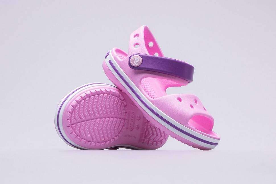 Дитячі сандалії для дівчинки Crocs Crocband Sandal Carnation/Amethyst — фото 2