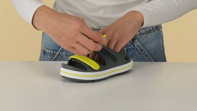 Дитячі сандалії для хлопчика Crocs Toddler Crocband™ Cruiser Sandal clate grey\acidite — фото 3