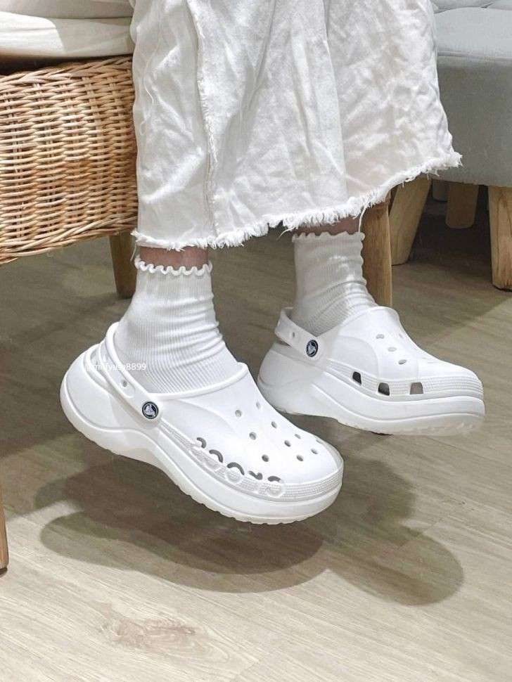 Жіночі Crocs Baya Platform White Clog — фото 9