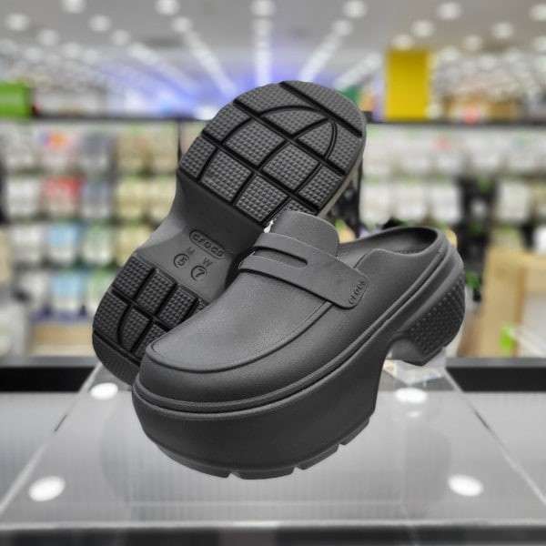 Жіночі шльопанці Crocs Stomp Loafer Black / — фото 8