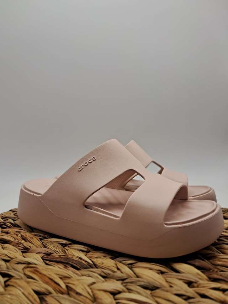 Жіночі шльопанці Crocs Getaway Platform Slide H-Strap Quartz — фото 8
