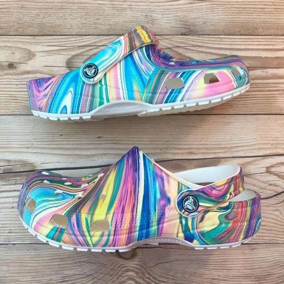 Дитячі Crocs для дівчинки Classic Kids Tie Dye clog — фото 12