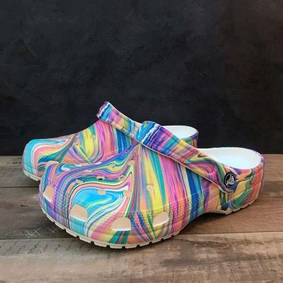 Дитячі Crocs для дівчинки Classic Kids Tie Dye clog — фото 3