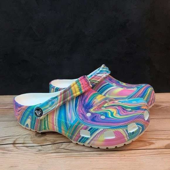 Дитячі Crocs для дівчинки Classic Kids Tie Dye clog — фото 9