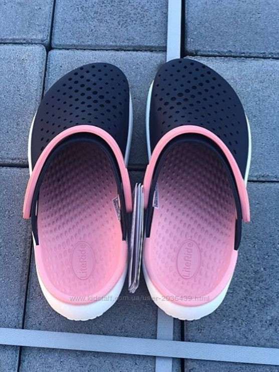 Жіночі Crocs InMotion Clog Navy/Melon — фото 3
