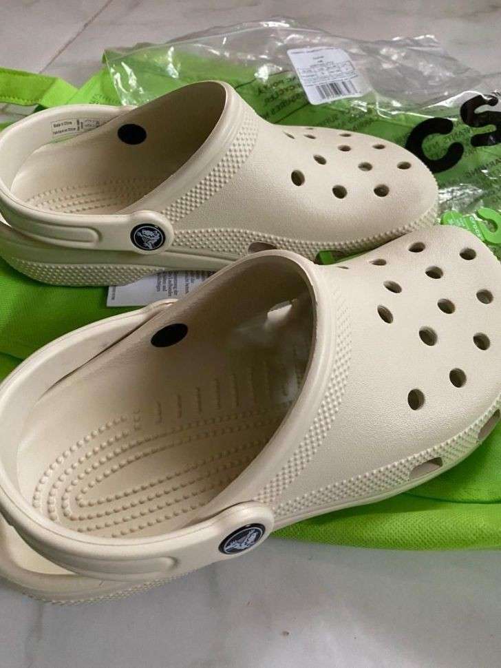 Дитячі Crocs для дівчинки Classic Clog Bone Baige — фото 11