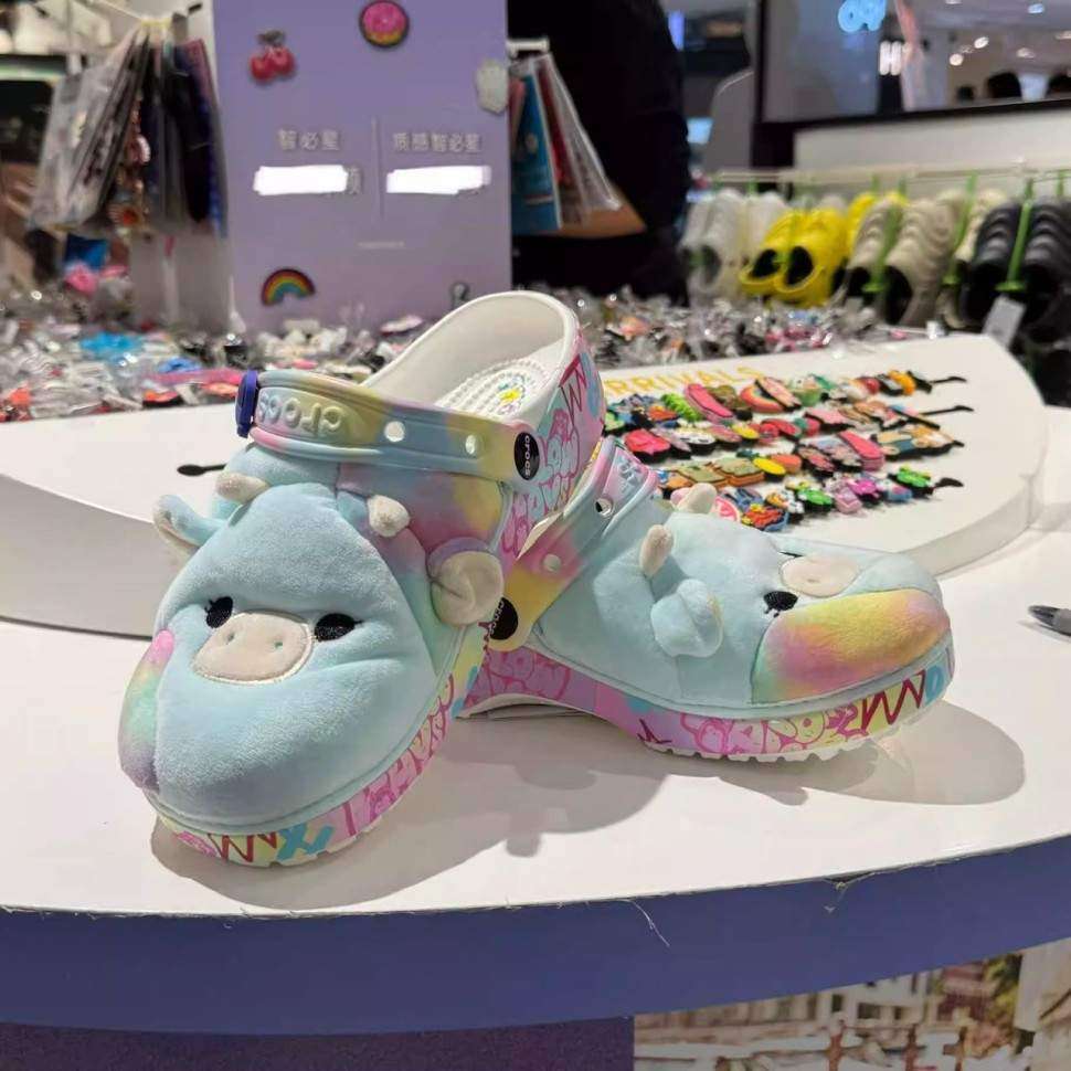 Жіночі Crocs Squishmallows Caedia Classic Multi — фото 2