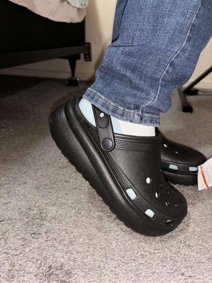Дитячі Crocs для дівчинки Classic Crush Clog Black — фото 7