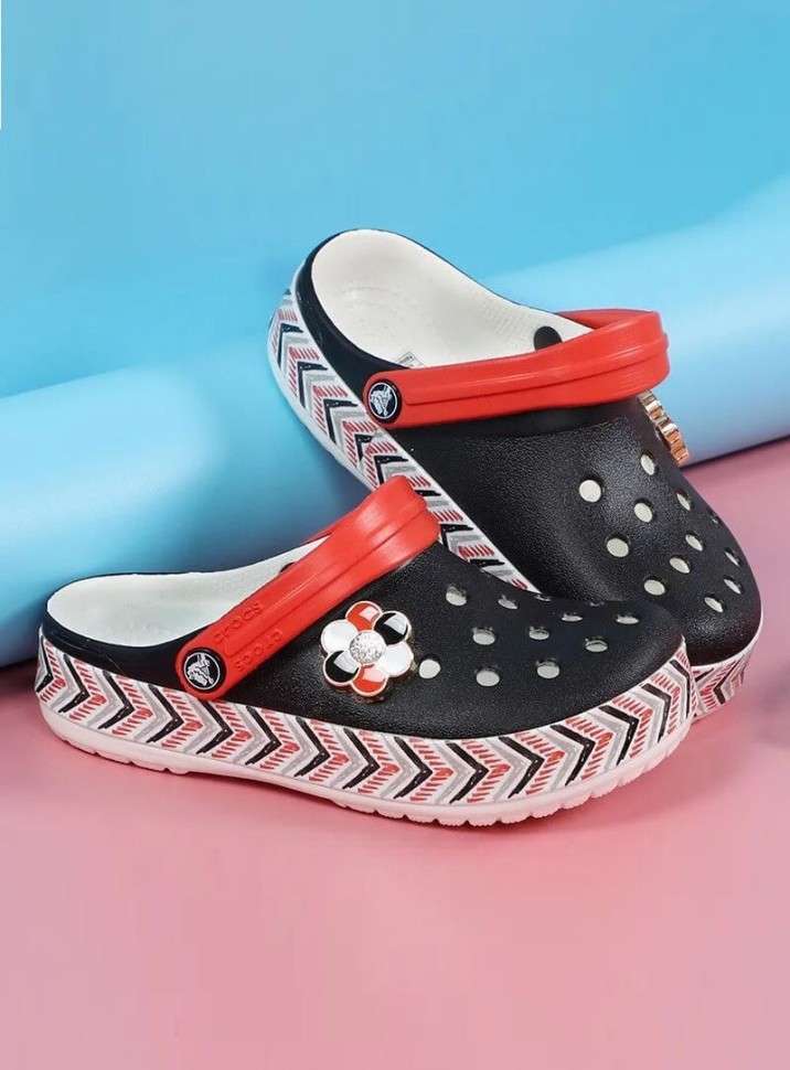 Дитячі Crocs-сабо для Дівчинки Crocs Drew X Crocband Chevron Clog Black/White — фото 3