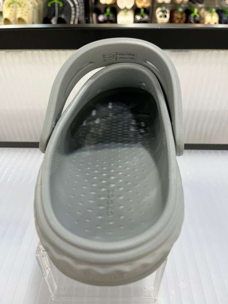 Дитячі Crocs Kids' Off Grid Clog Light Grey — фото 7