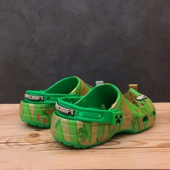 Дитячі Crocs-сабо для хлопчика Crocs Unisex-Child Classic Minecraft Clog — фото 12