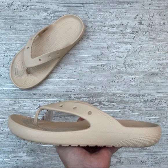 Crocs Классік шльопанці Бежеві Classic Flip v2 Bone — фото 7