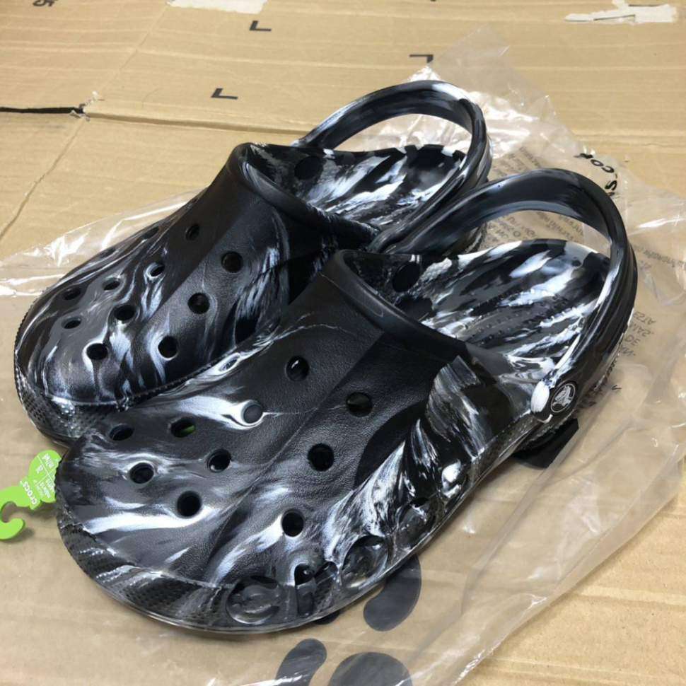 Чоловічі Crocs Baya Marbled Clog Black/White — фото 7