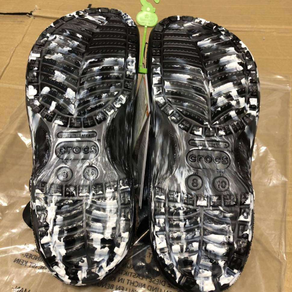 Чоловічі Crocs Baya Marbled Clog Black/White — фото 10