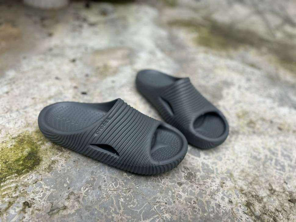 Чоловічі шльопанці Меллоу Чорні Crocs Mellow Tide Recovery Slide Slate Grey — фото 12