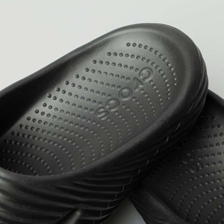 Чоловічі шльопанці Меллоу Чорні Crocs Mellow Tide Recovery Slide Slate Grey — фото 6