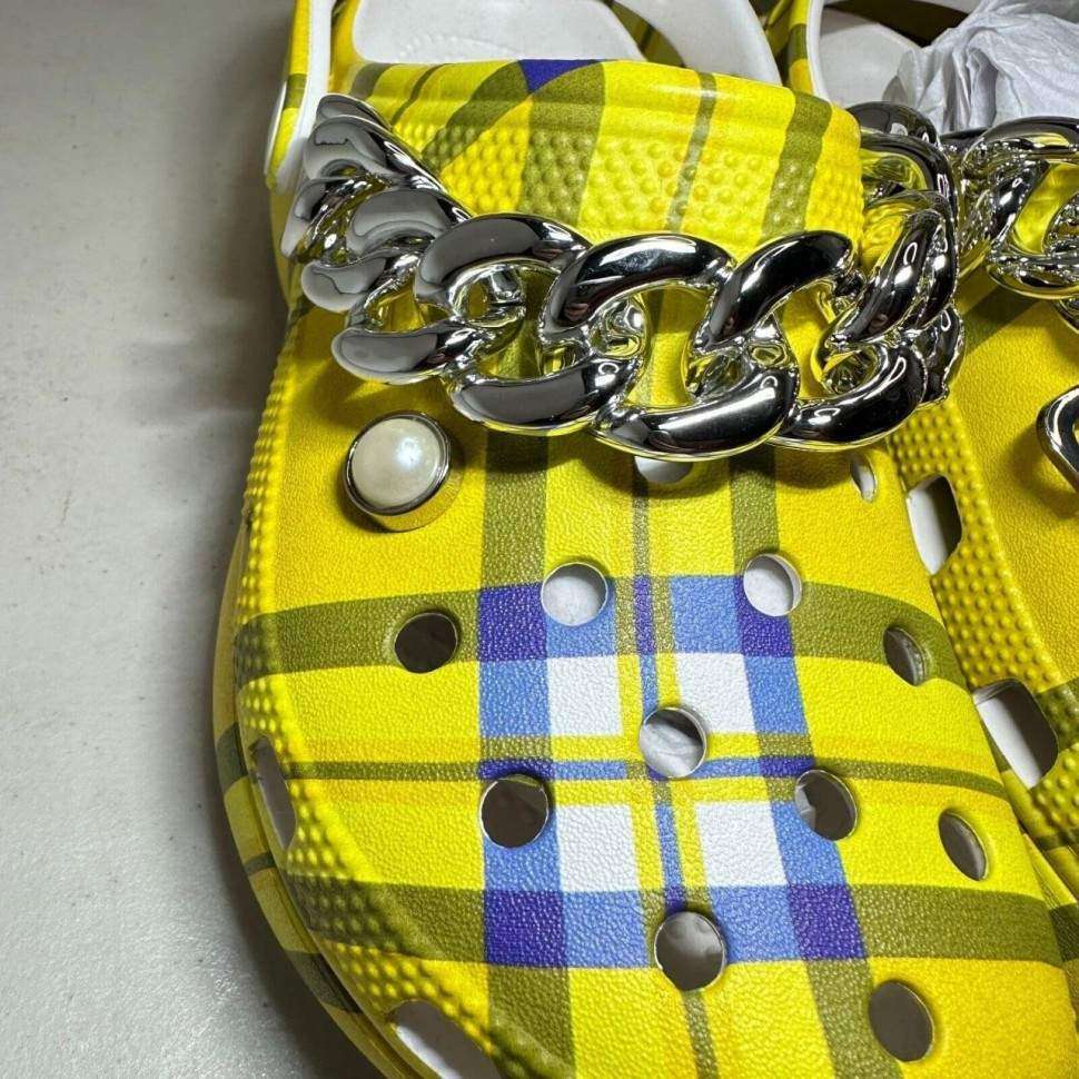 Жіночі Crocs Класік Клог Платформа Clueless Exclusive: ´The Cher´ Classic Platform Clog — фото 10