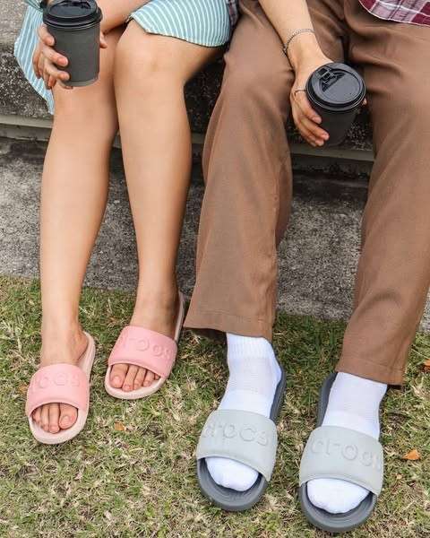 Жіночі шльопанці Рожеві Crocs Women's All Day Slide Powder Pink — фото 8