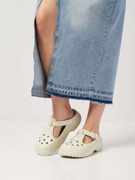 Жіночі сандалі Crocs Бежеві Classic Mary Jane Bone — фото 9